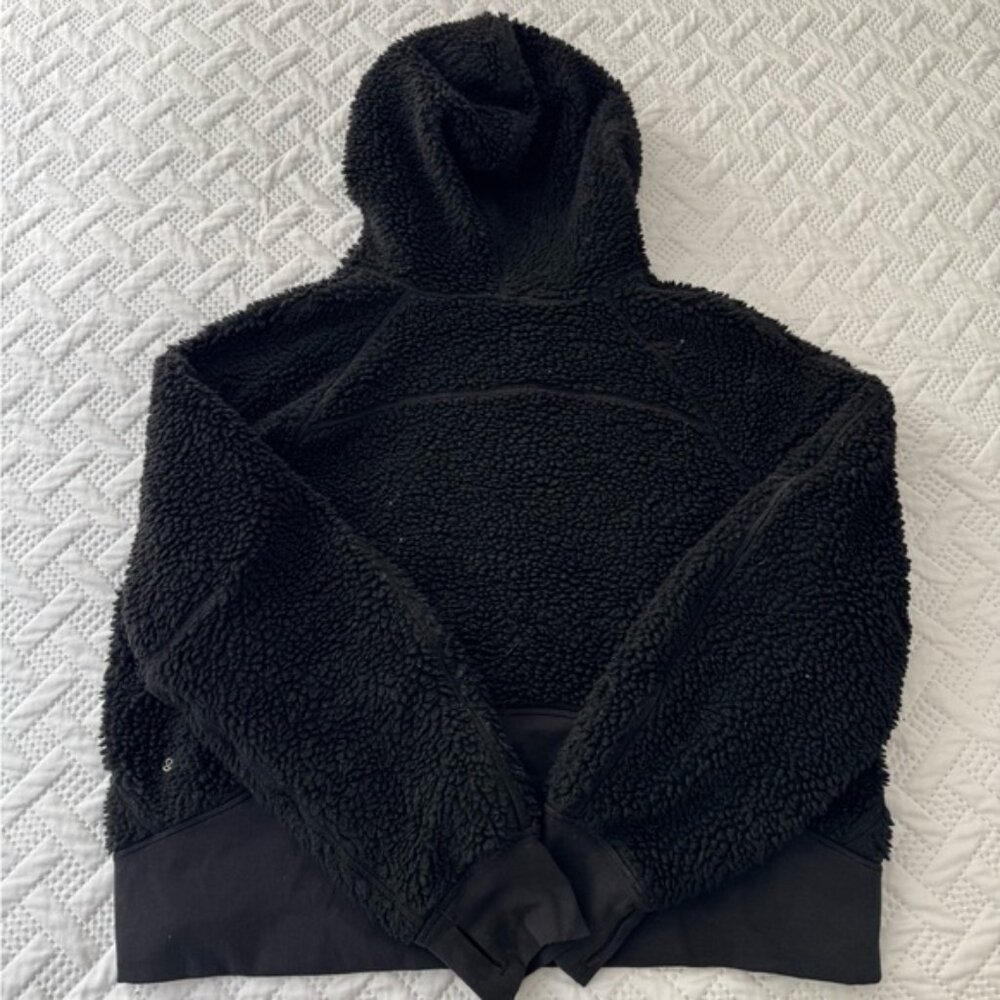 Lululemon Athletica Lulu XL/XXL Black Sherpa Teddy Bear Cropped Hoodie - Picture 7 of 13